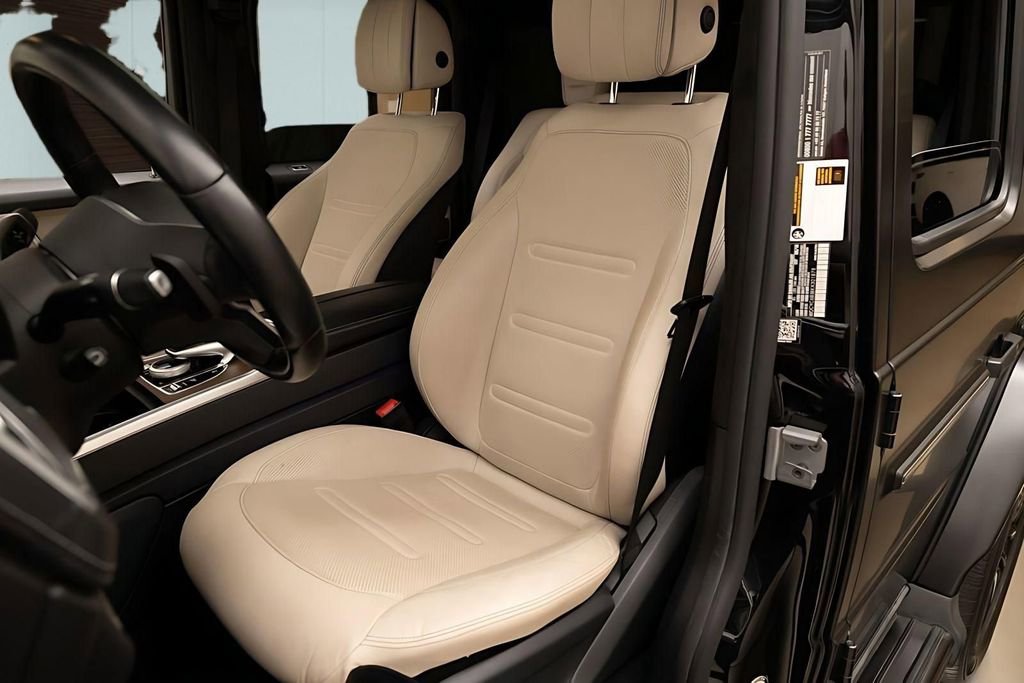Used 2019 Mercedes-Benz G 550 image 16