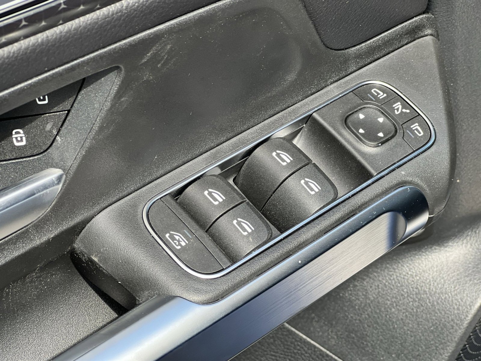 New 2026 Mercedes-Benz GLB 250 4MATIC image 20