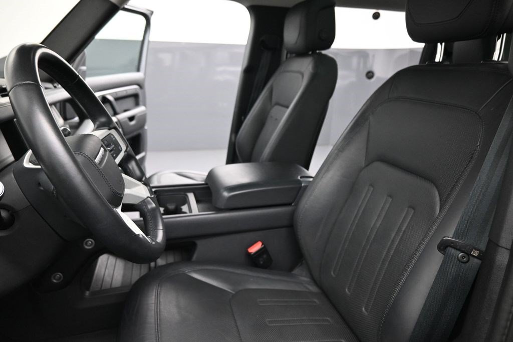 Used 2020 Land Rover Defender 110 SE AWD/4WD image 16