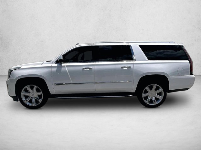 Used 2017 Cadillac Escalade ESV Luxury RWD image 6