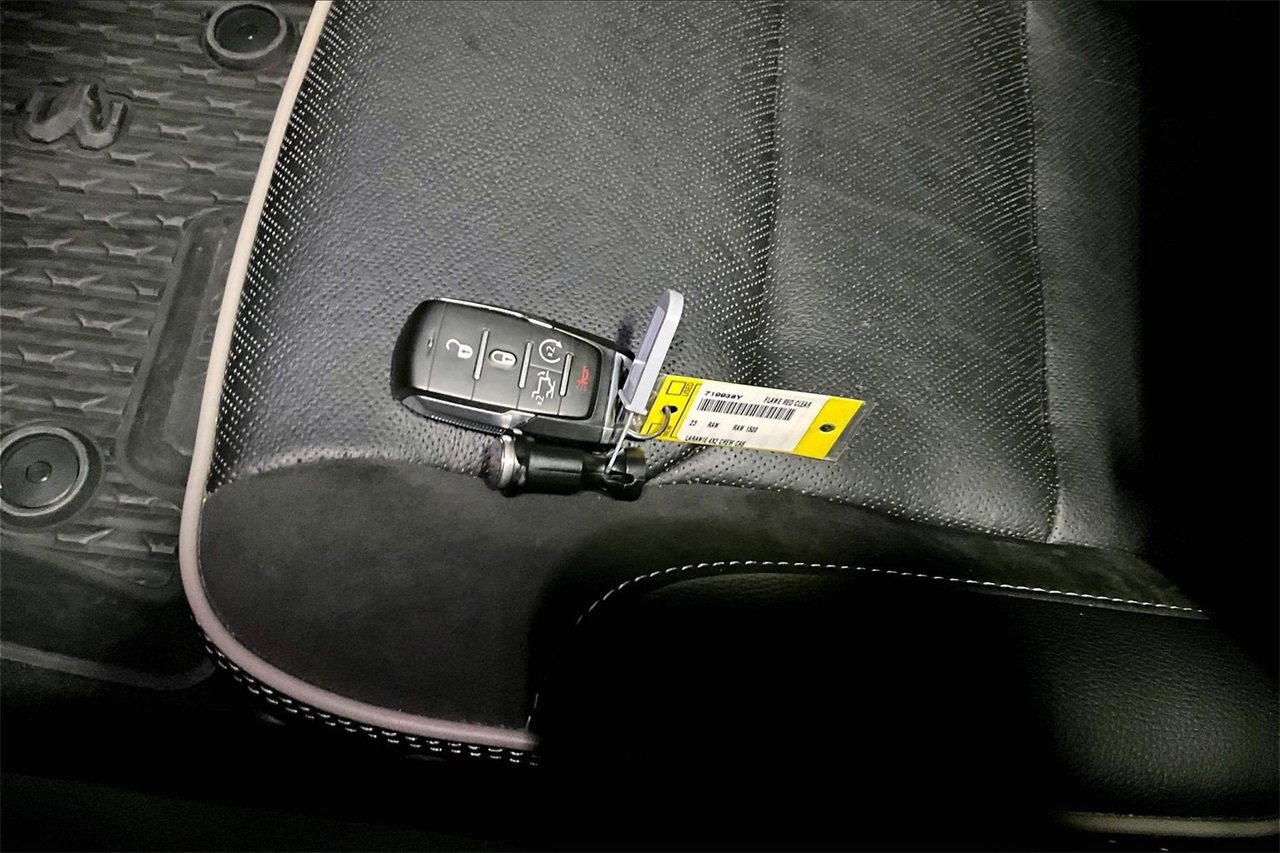 Certified 2023 RAM 1500 Laramie image 30