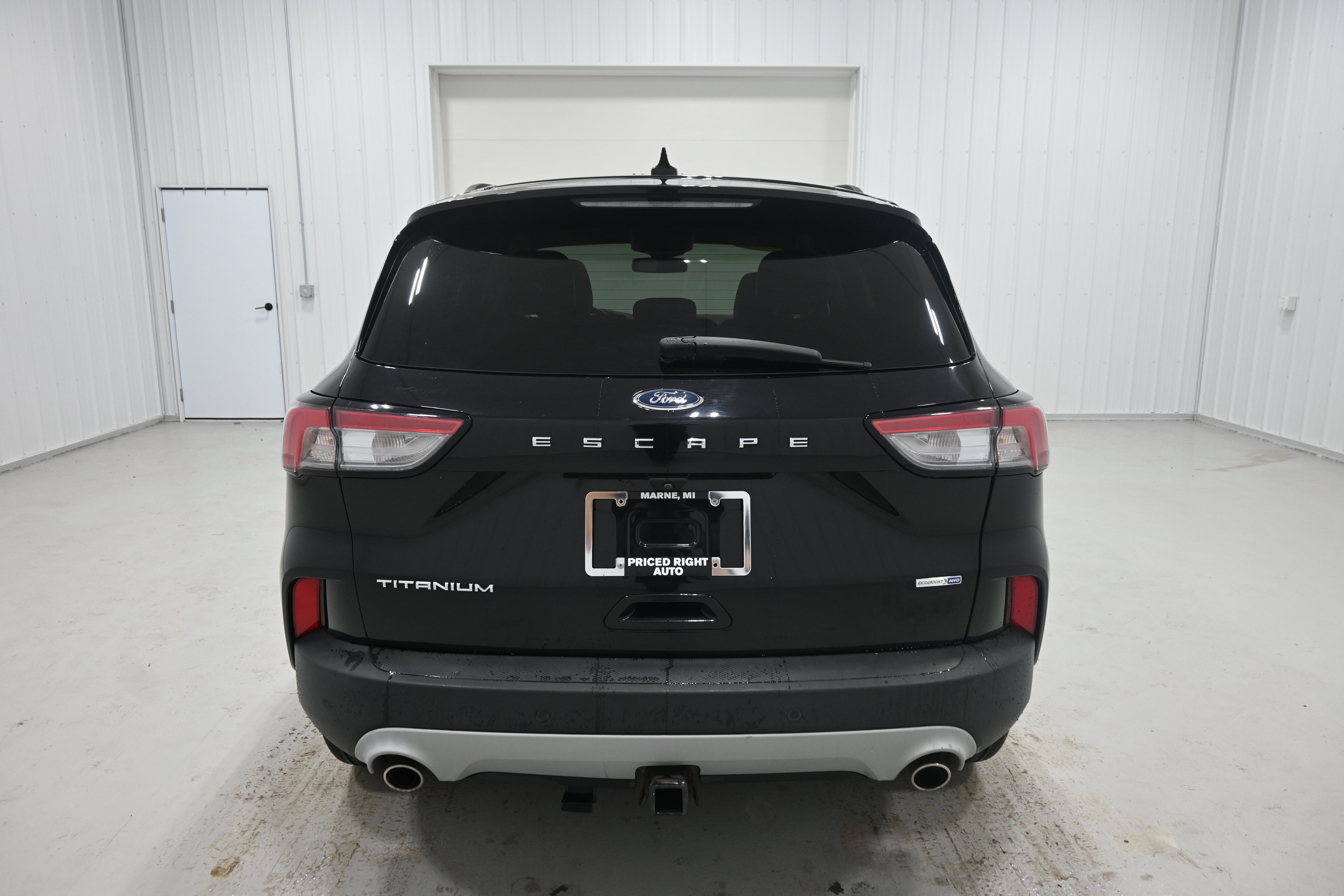 Used 2020 Ford Escape Titanium AWD/4WD image 33
