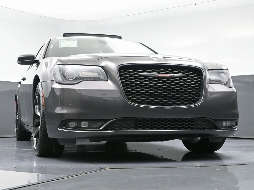 Used 2023 Chrysler 300 S image 53