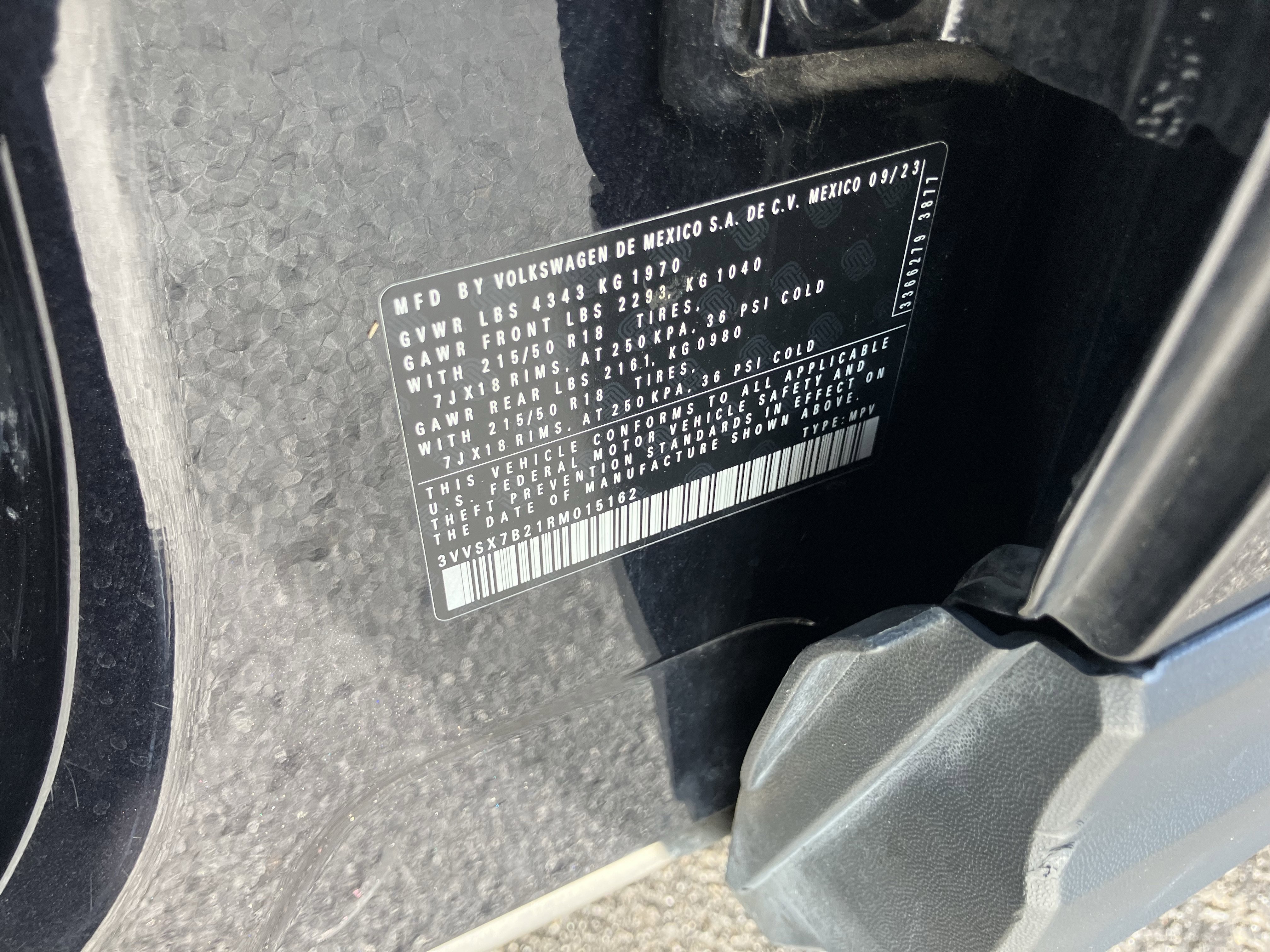 Used 2024 Volkswagen Taos SE image 30