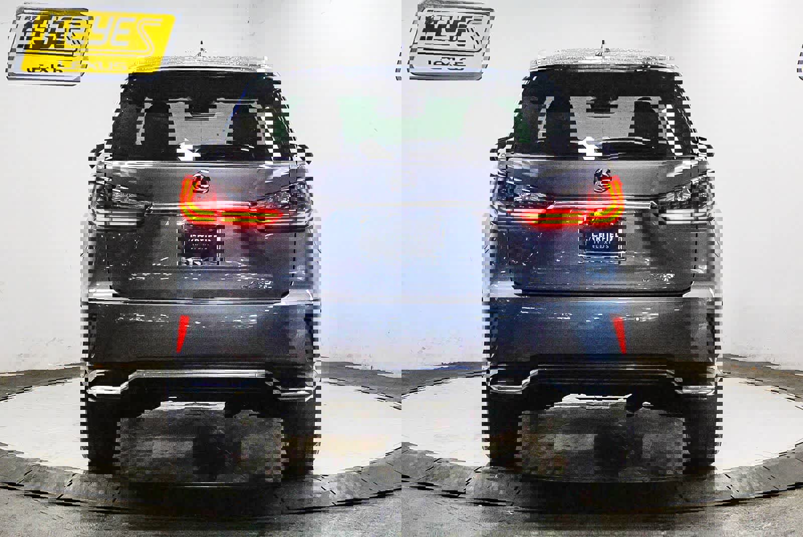 Certified 2020 Lexus RX 350L FWD w/ Premium Package image 3