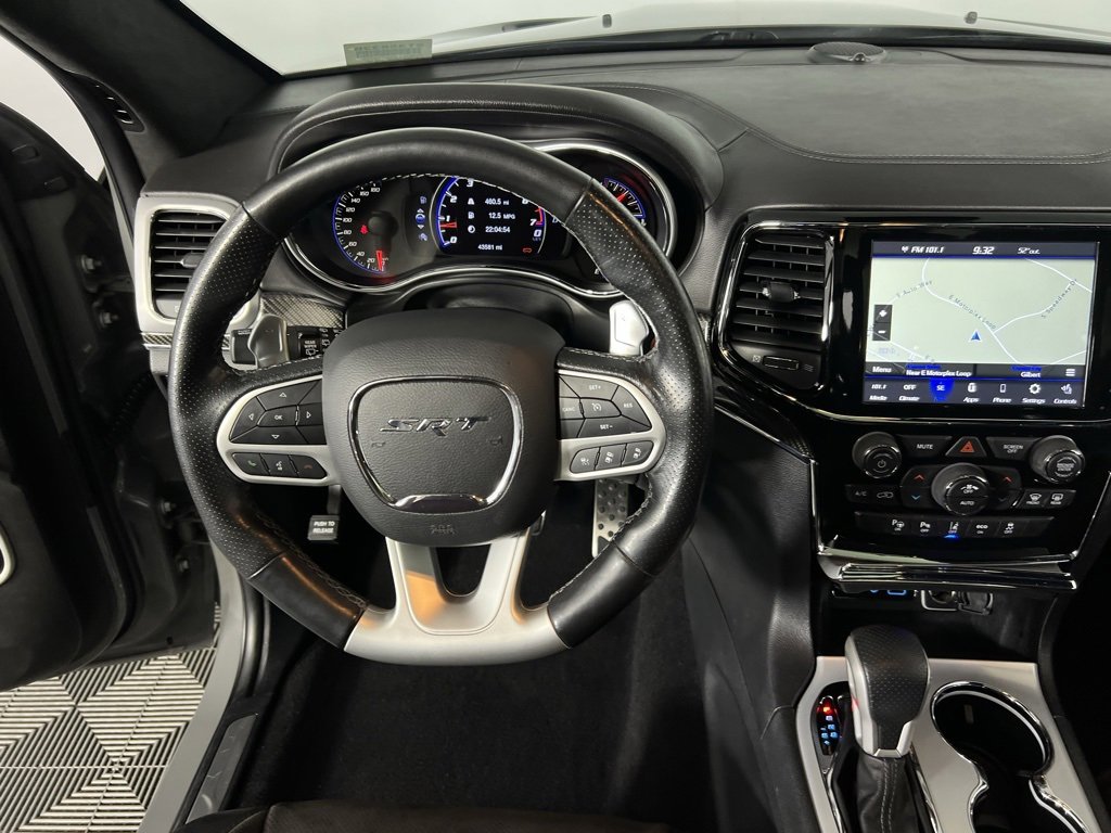 Used 2020 Jeep Grand Cherokee SRT image 15
