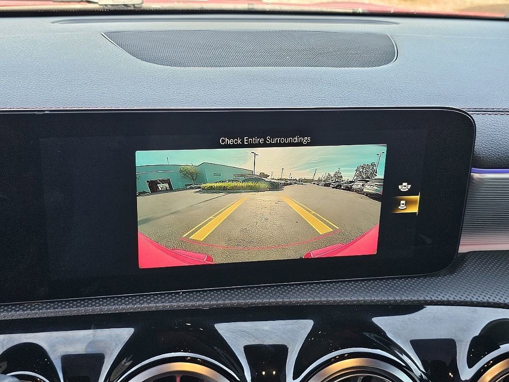 Used 2022 Mercedes-Benz CLA 250 image 36