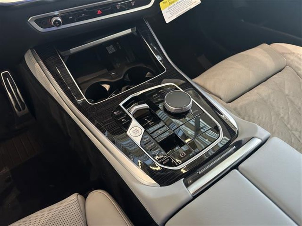 New 2026 BMW X5 xDrive40i w/ M Sport Package image 10