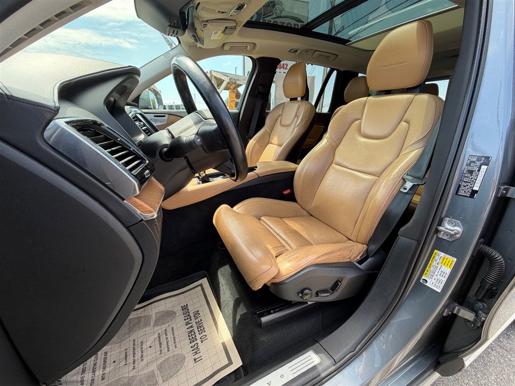 Used 2016 Volvo XC90 T6 Inscription AWD/4WD image 10