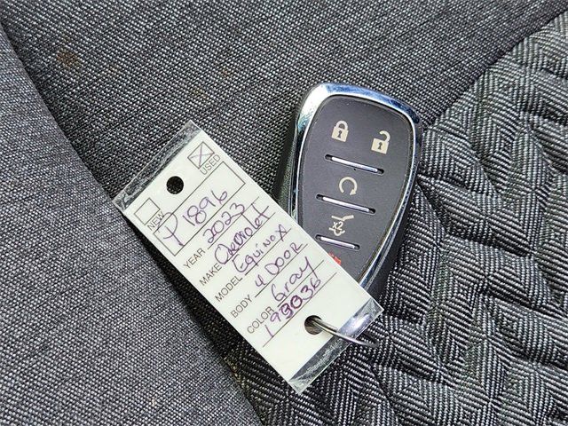 Used 2023 Chevrolet Equinox LT w/ Driver Convenience Package image 32