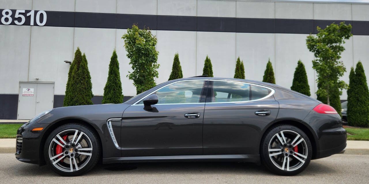 Used 2014 Porsche Panamera AWD/4WD image 2