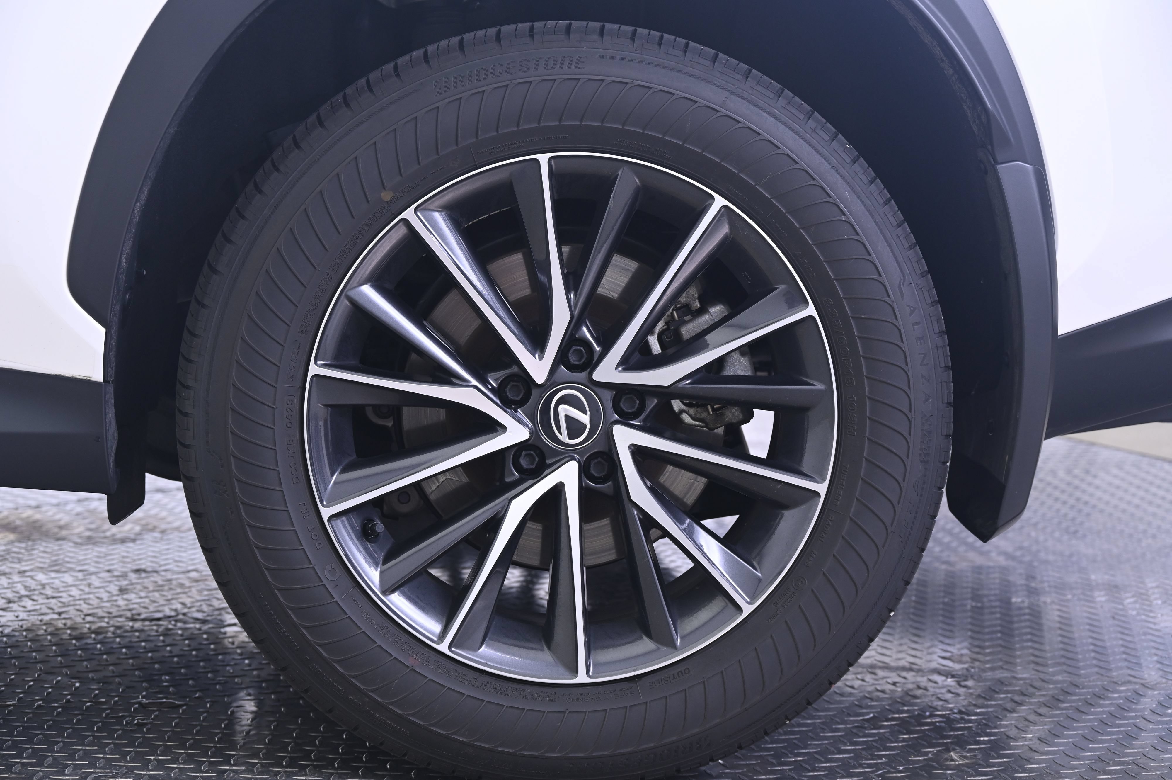 Used 2024 Lexus NX 350h AWD image 12