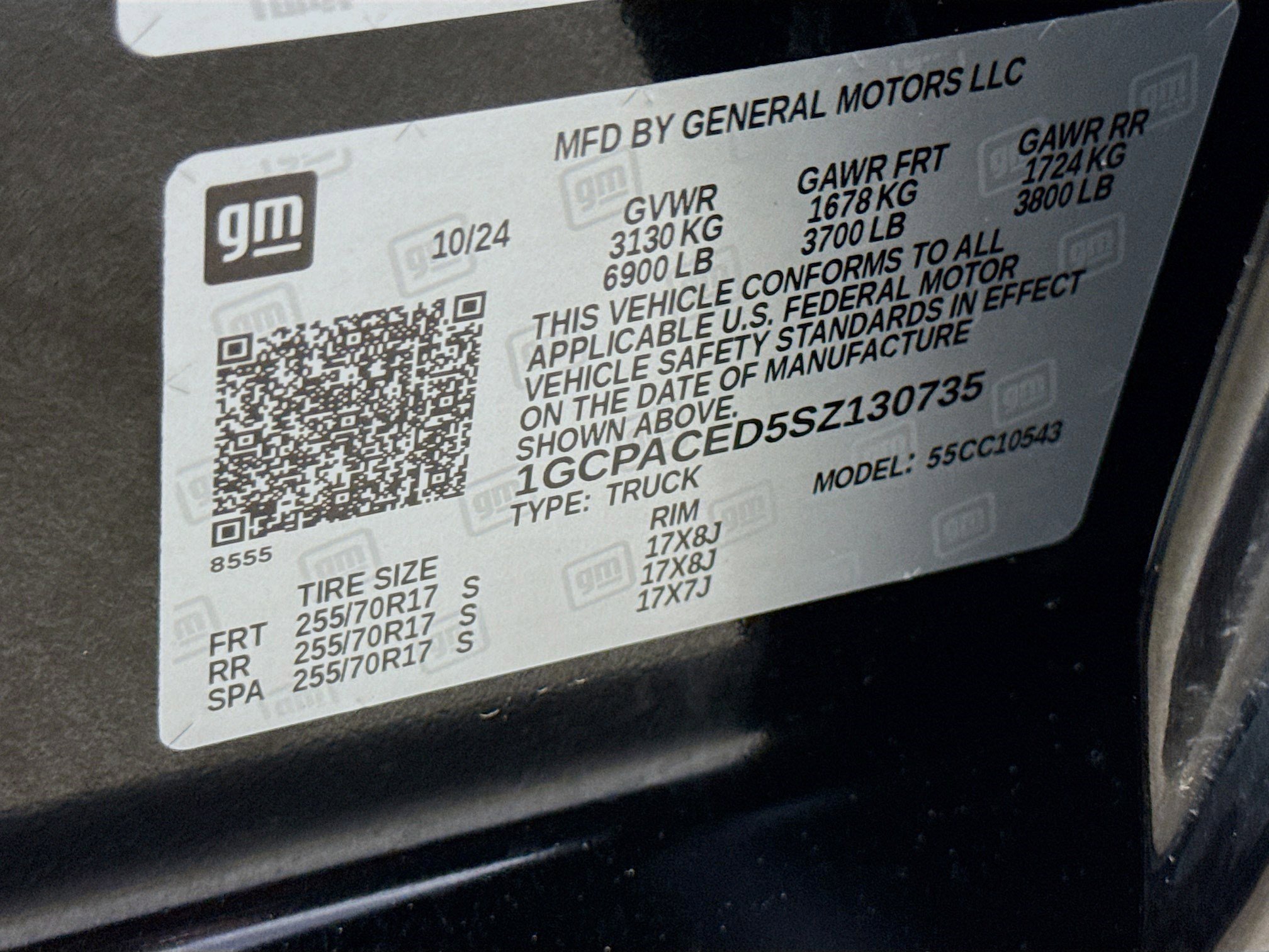 Used 2025 Chevrolet Silverado 1500 LT image 38