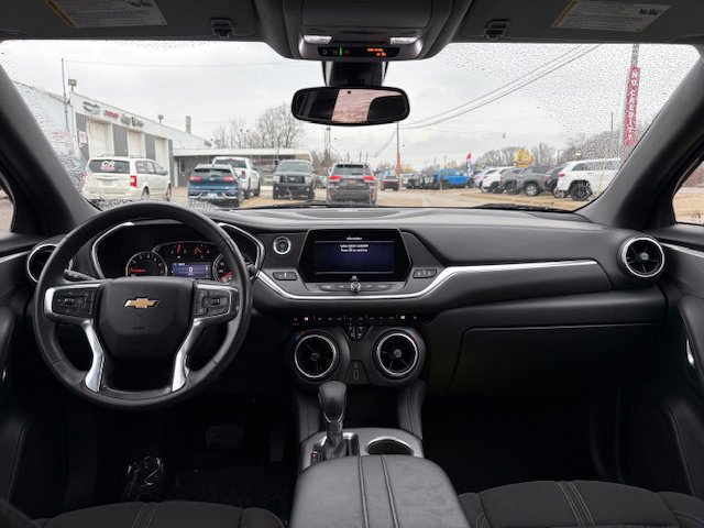 Used 2021 Chevrolet Blazer LT image 12