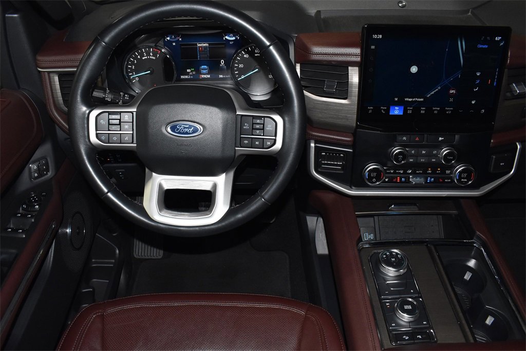 Used 2024 Ford Expedition Limited image 15