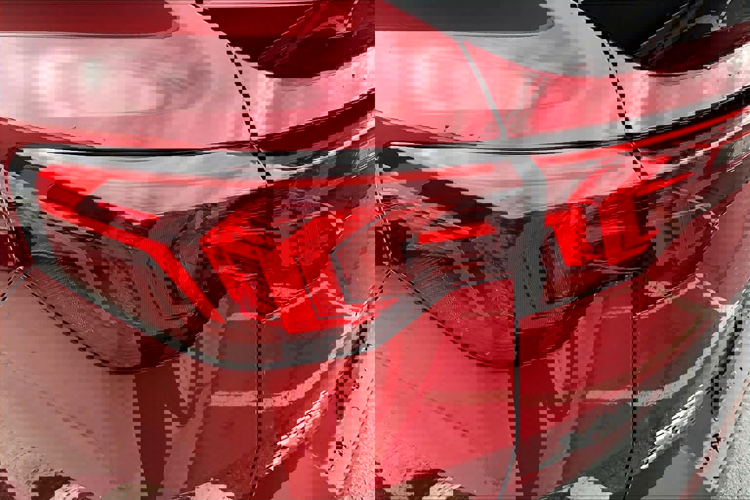 Certified 2025 BMW X2 xDrive28i w/ Premium Package image 27