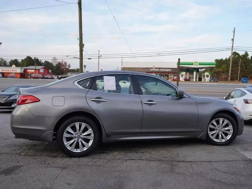 Used 2011 INFINITI M37 w/ Premium Pkg RWD image 27