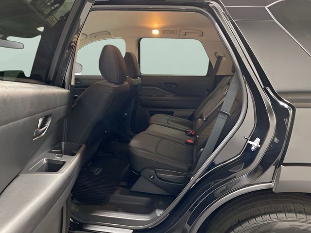 Certified 2025 Nissan Pathfinder SV AWD/4WD image 24