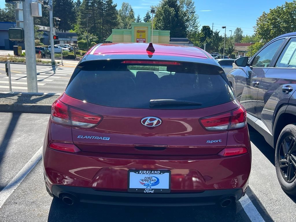 Used 2018 Hyundai Elantra GT Sport FWD image 7