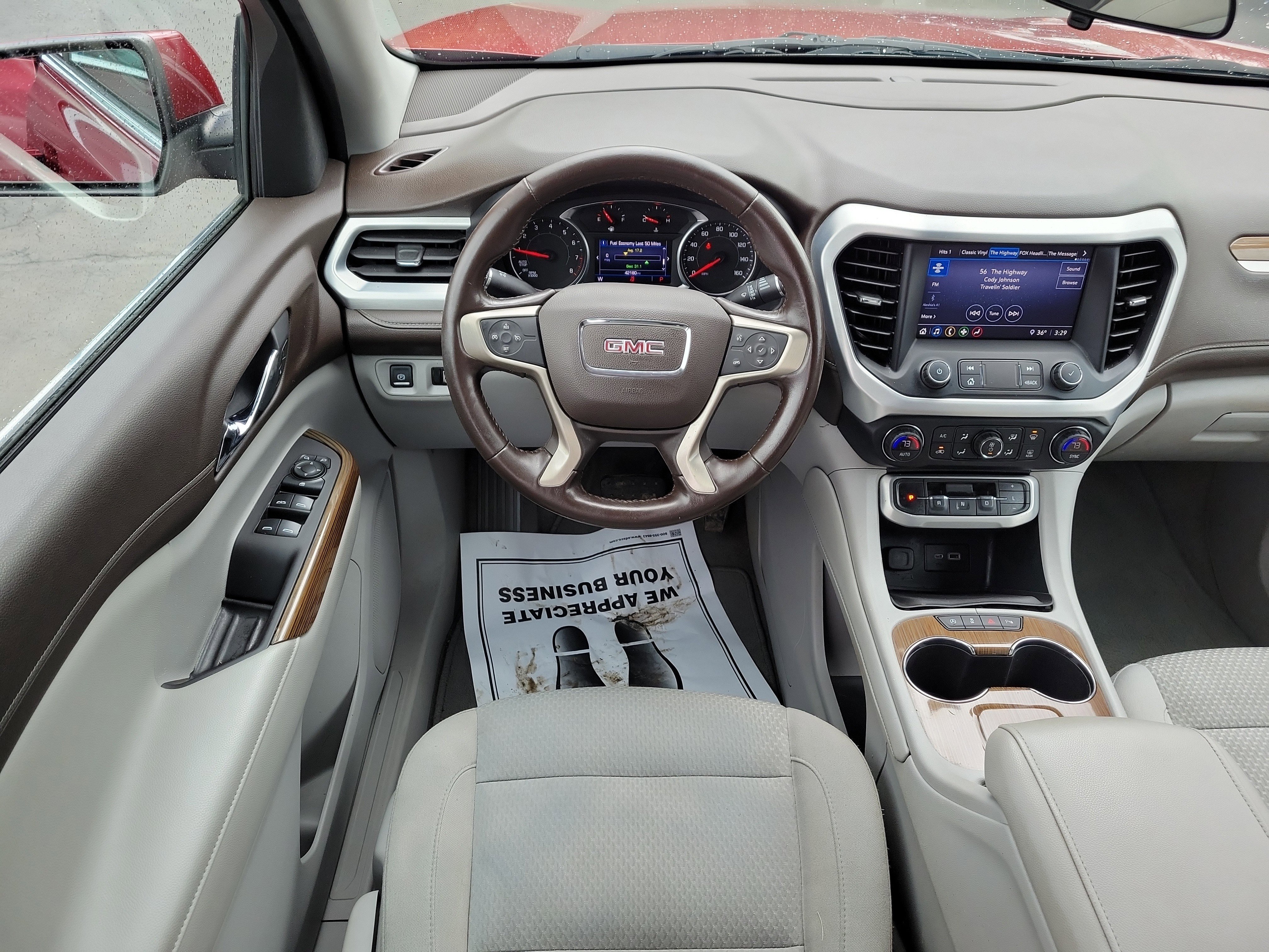 Used 2020 GMC Acadia SLE image 10