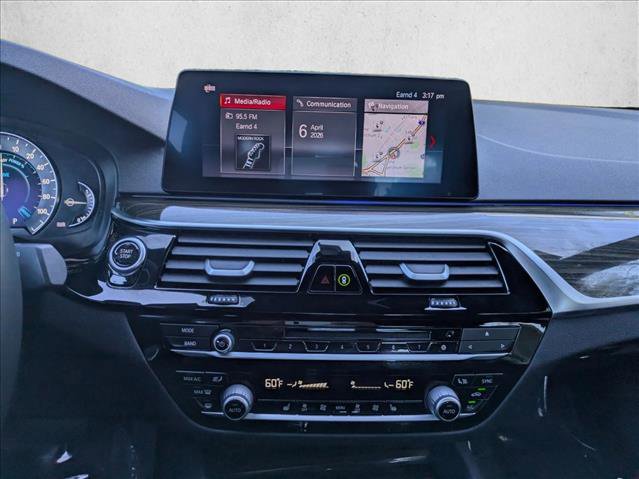 Used 2019 BMW 530e image 13