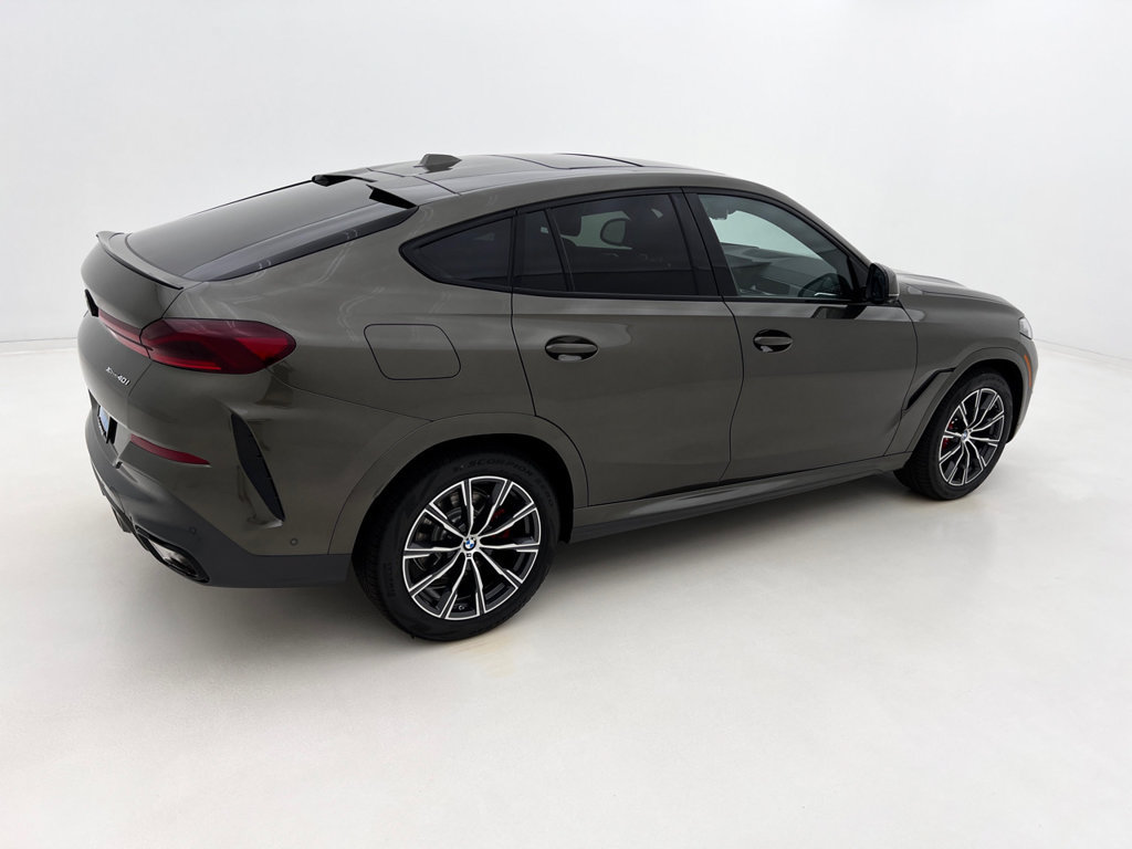 New 2027 BMW X6 xDrive40i w/ Executive Package AWD/4WD image 4