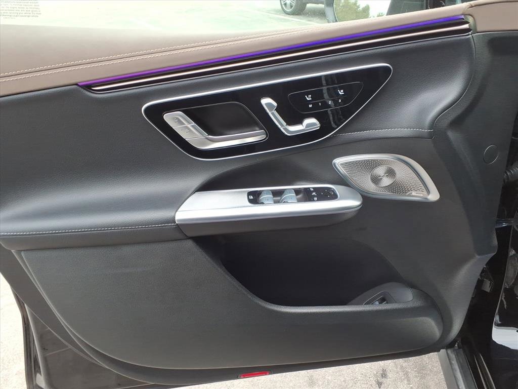 Certified 2023 Mercedes-Benz EQE 350+ 4MATIC SUV image 11