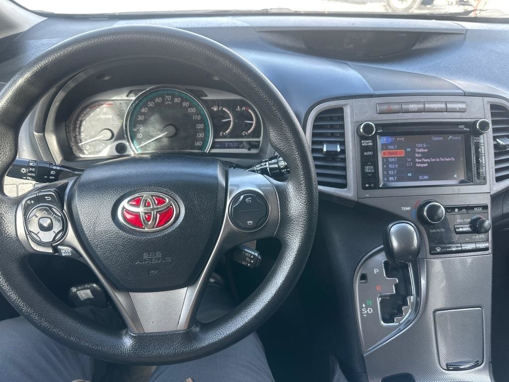 Used 2013 Toyota Venza LE AWD/4WD image 39