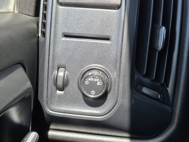 Used 2015 Chevrolet Silverado 2500 W/T RWD image 17