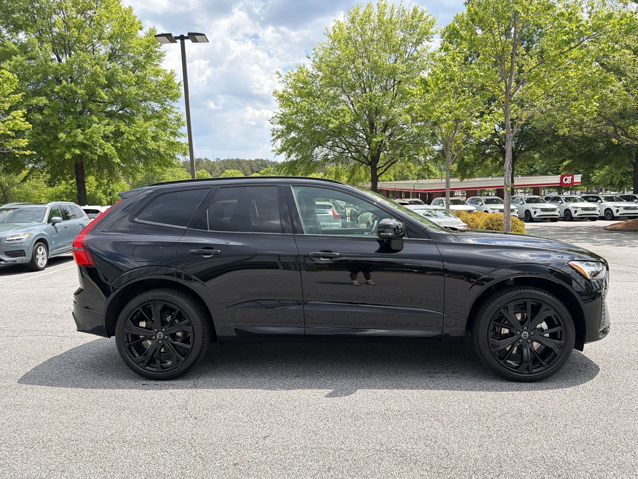 New 2026 Volvo XC60 B5 Ultra w/ Climate Package AWD/4WD image 8