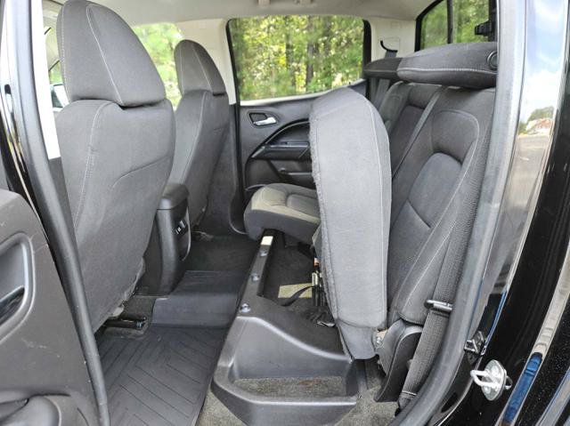 Used 2015 Chevrolet Colorado LT w/ LT Convenience Package RWD image 24