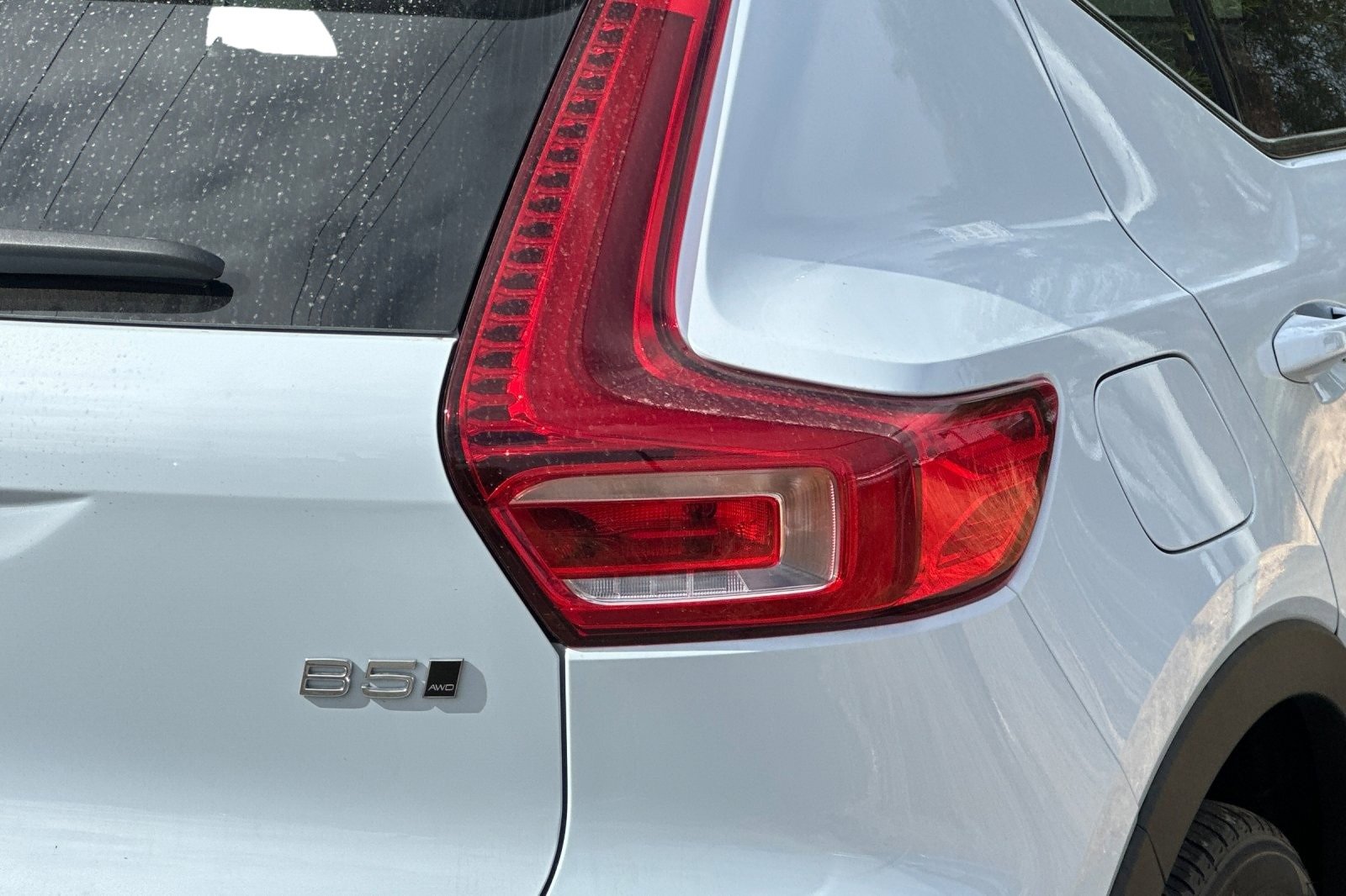 New 2026 Volvo XC40 B5 Plus w/ Protection Package Premier image 12