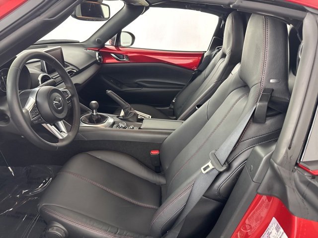 Used 2017 MAZDA MX-5 Miata RF Grand Touring image 21