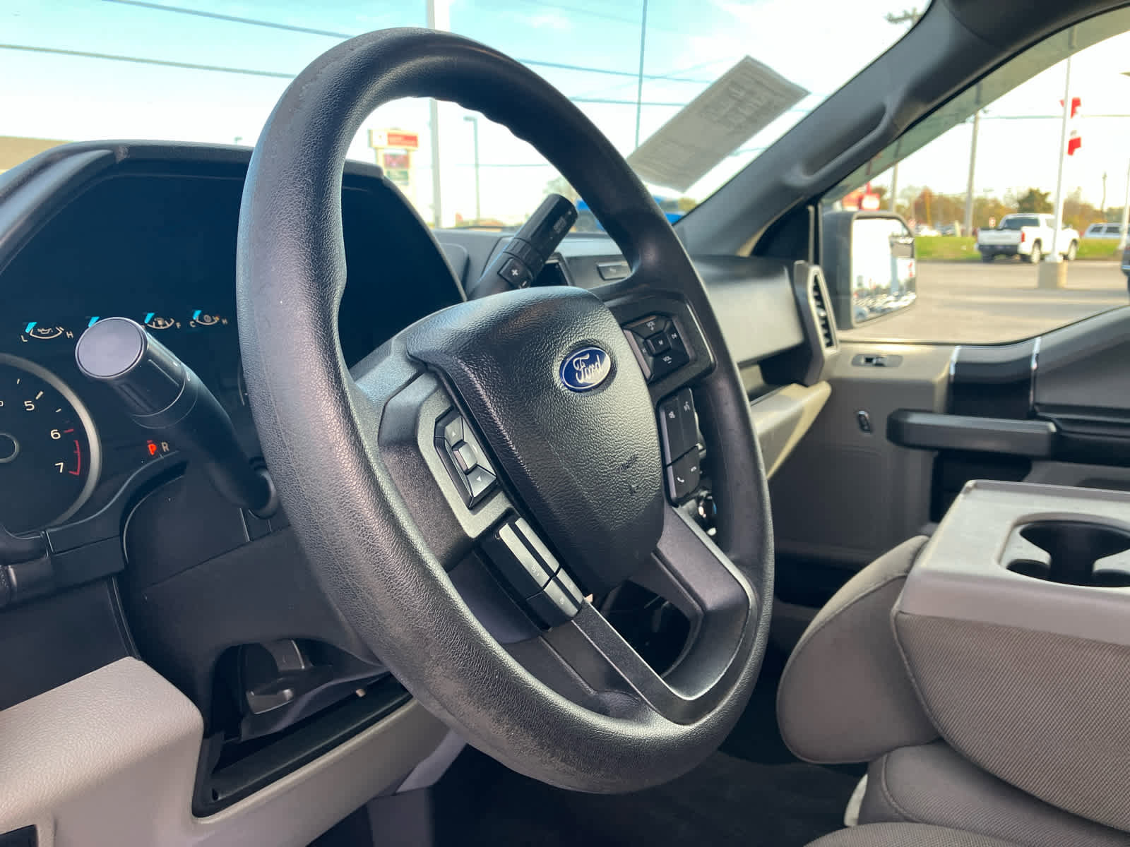 Used 2018 Ford F150 XLT image 9