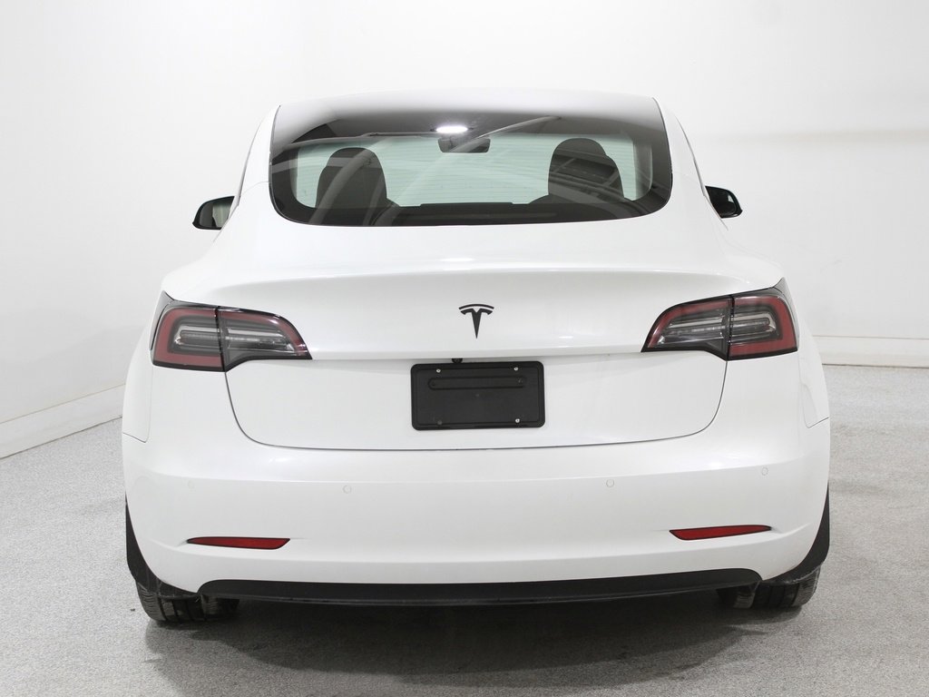 Used 2021 Tesla Model 3 Standard Range Plus image 21
