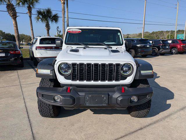 Certified 2024 Jeep Wrangler Unlimited Rubicon AWD/4WD image 8