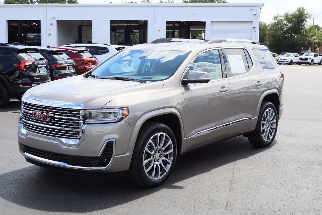 Certified 2022 GMC Acadia Denali w/ Denali Ultimate Package FWD image 5