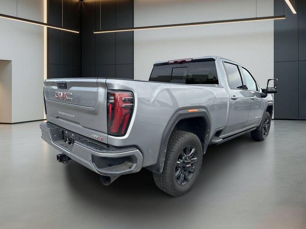 Used 2025 GMC Sierra 2500 AT4 w/ AT4 Premium Plus Package AWD/4WD image 6