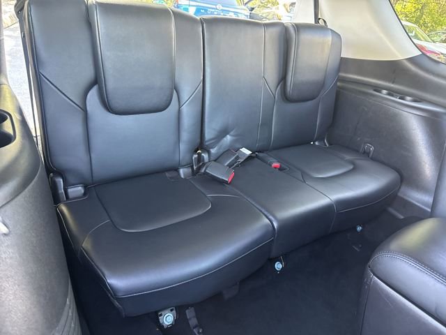 Used 2024 Nissan Armada SL w/ Captain's Chairs Package image 12