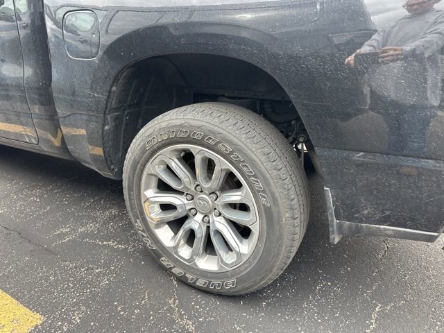 Used 2023 RAM 1500 Laramie AWD/4WD image 15