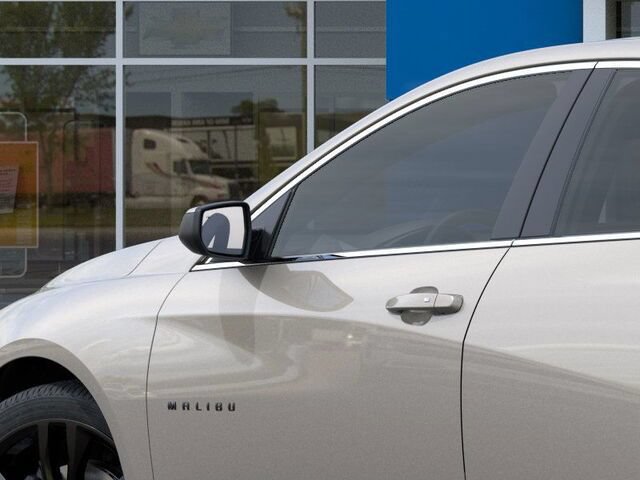 Used 2025 Chevrolet Malibu LT w/ Sport Edition FWD image 12