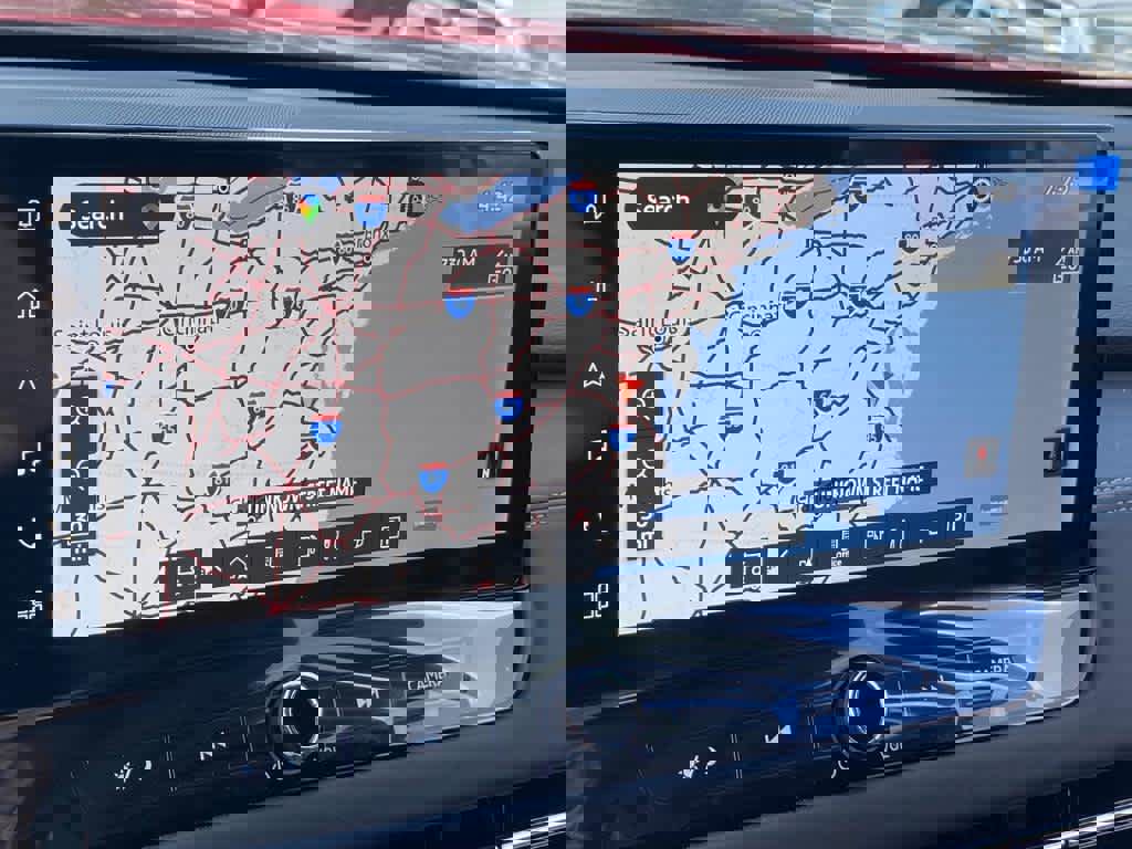 New 2025 Mitsubishi Outlander SE image 9