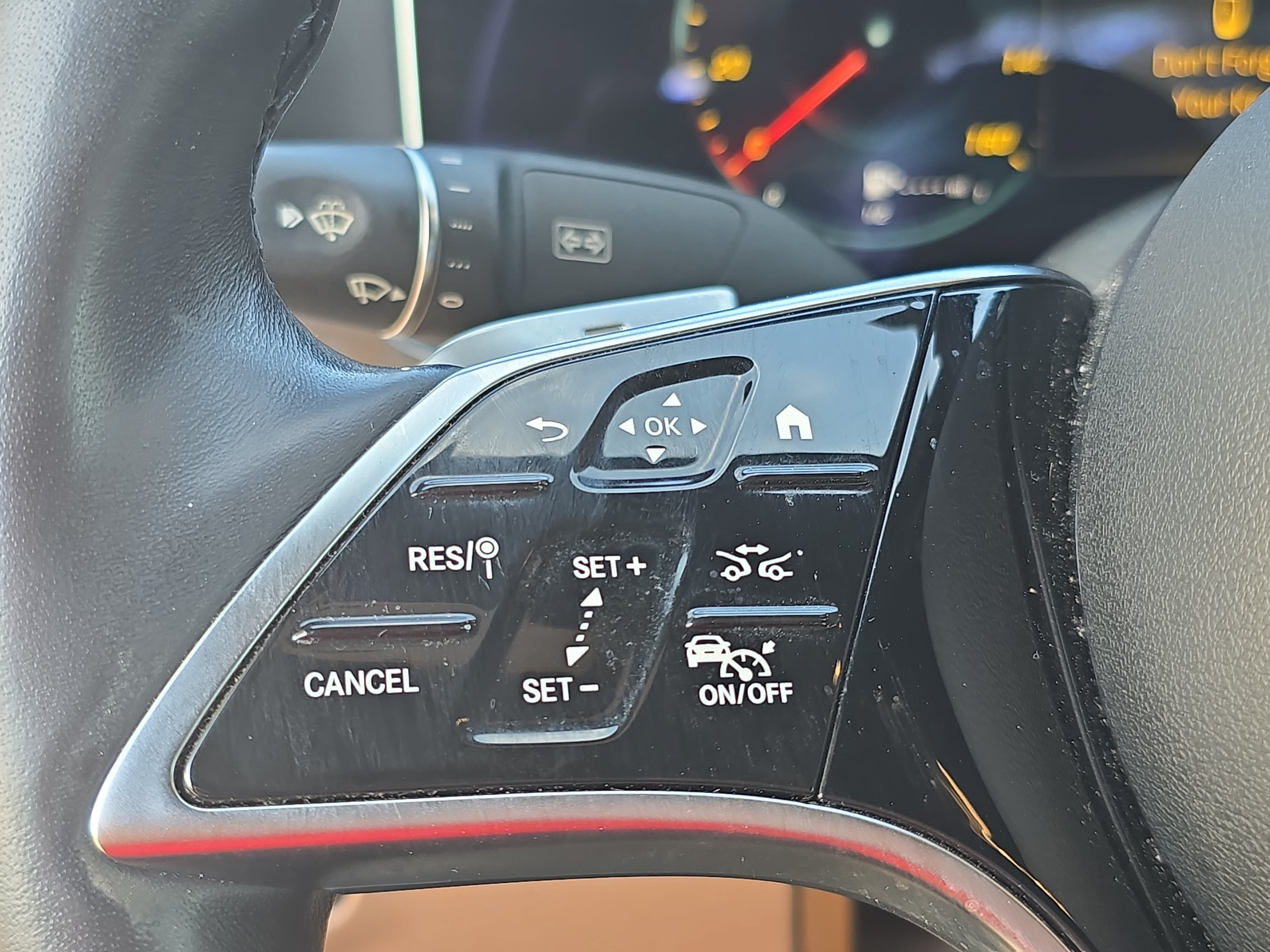 Used 2022 Mercedes-Benz E 350 Sedan image 17