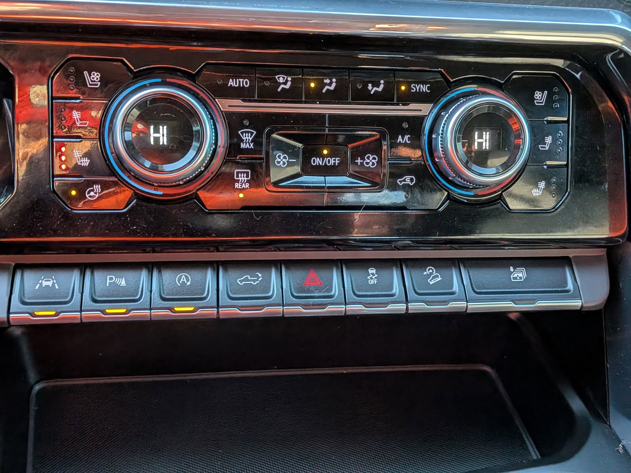 Certified 2023 GMC Sierra 1500 Denali image 29