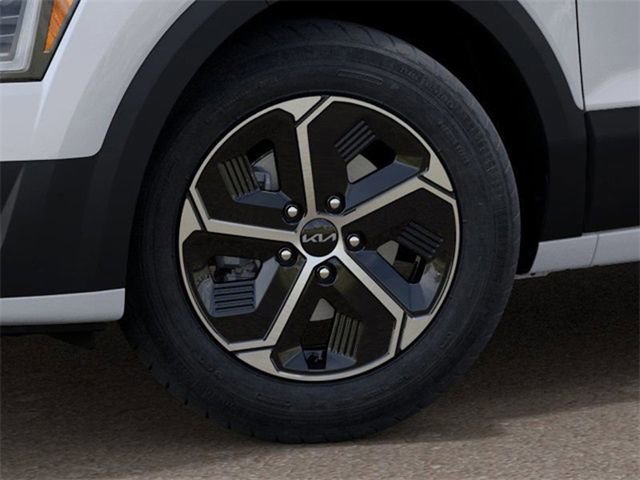 Certified 2025 Kia Niro LX FWD image 9