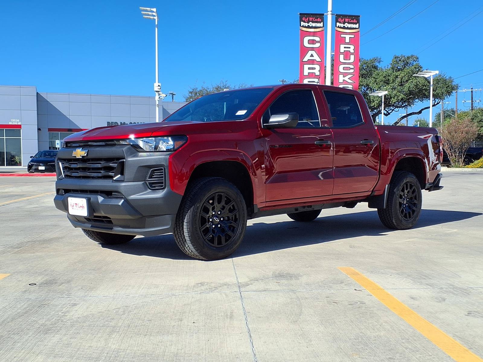 Used 2025 Chevrolet Colorado W/T w/ WT Custom Package RWD image 1