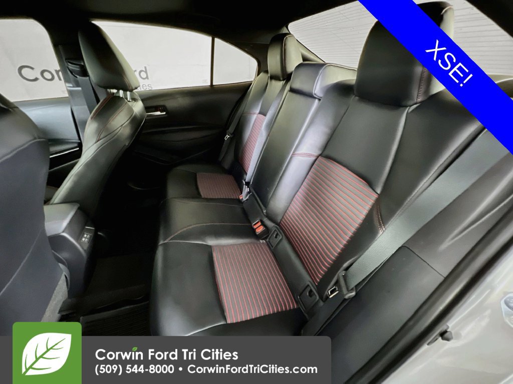 Used 2025 Toyota Corolla XSE FWD image 29
