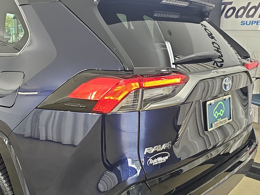 Used 2020 Toyota RAV4 XSE AWD/4WD image 41