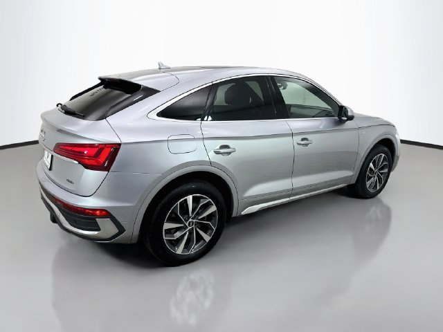Used 2022 Audi Q5 2.0T Premium w/ Convenience Package AWD/4WD image 7