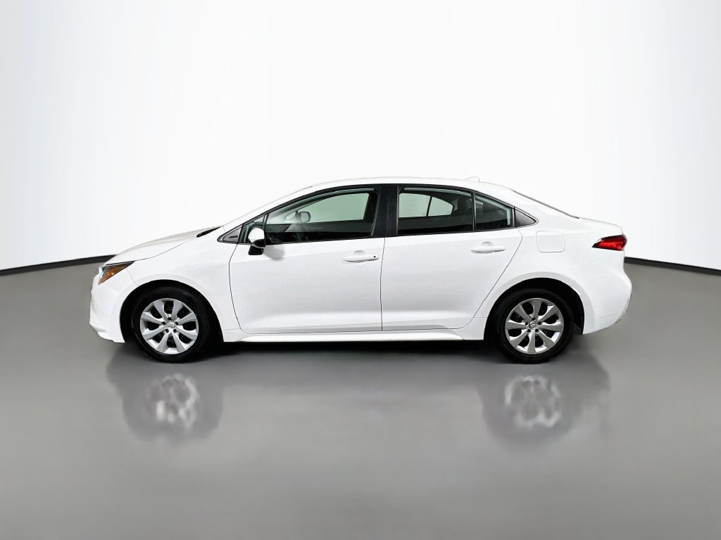 Used 2024 Toyota Corolla LE FWD image 6